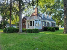 126 Tred Avon Ave in Easton, MD - Building Photo