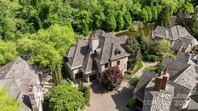 2310 La Maison Dr in Charlotte, NC - Building Photo - Building Photo