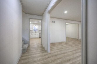 10216 Lamar Ave in Overland Park, KS - Building Photo - Building Photo