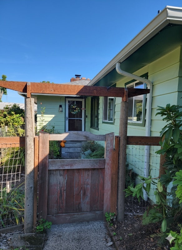4370 Philomath Blvd