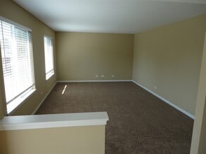 2925 Shetland Ln in Montgomery, IL - Building Photo - Building Photo