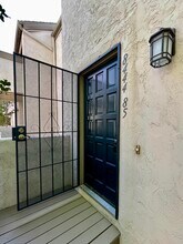 8444 Via Sonoma, Unit #85 in La Jolla, CA - Building Photo - Building Photo