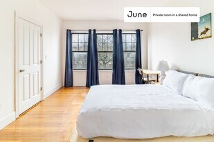 Room in Shared 4 bed/2 bath home in Boston, MA - Building Photo
