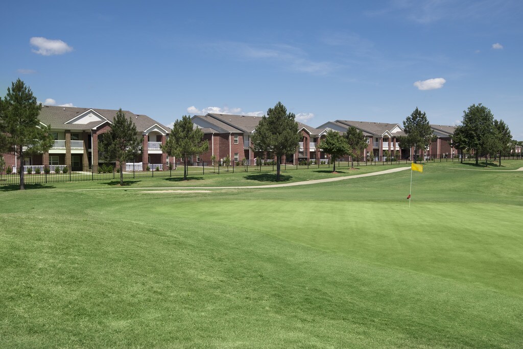 The Links of Madison County Apartments in Canton, MS