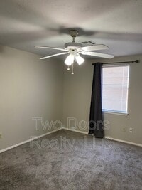 1018 E Main St photo'