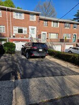 552 Manor Ridge Rd in Pelham Manor, NY - Building Photo