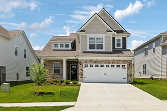 2820 Sage Meadows St in Columbia, TN - Building Photo - Building Photo