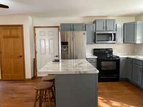 1610 N Hume Ave in Marshfield, WI - Building Photo - Building Photo