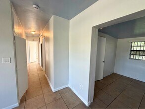 20520 NW 24th Ct in Miami Gardens, FL - Building Photo - Building Photo