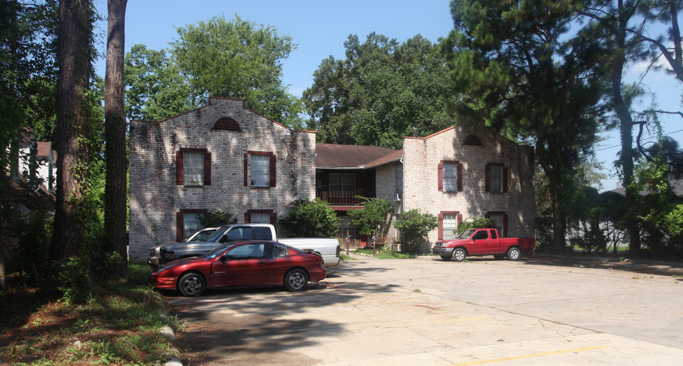 Dumaine in Baton Rouge, LA - Foto de edificio