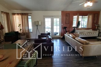 13408 Warrenton Ave in Bakersfield, CA - Building Photo - Building Photo
