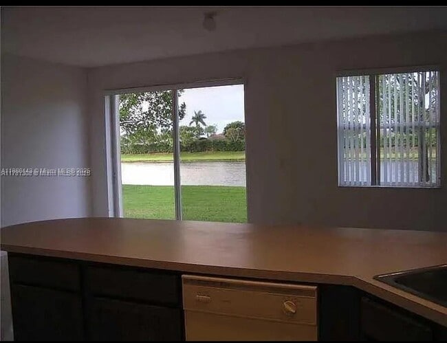 1309 Alicante Ct in Riviera Beach, FL - Building Photo - Building Photo