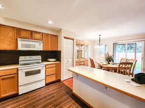 8306 Putters Ct in Arlington, WA - Building Photo - Building Photo