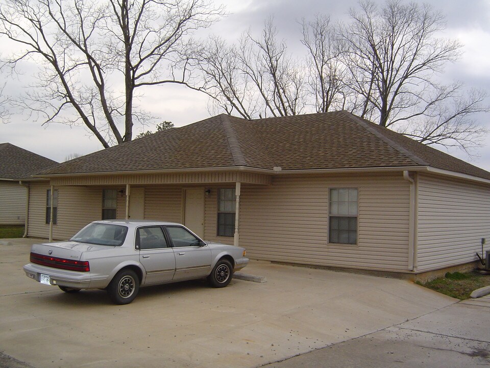 502 Cook St in Ward, AR - Building Photo