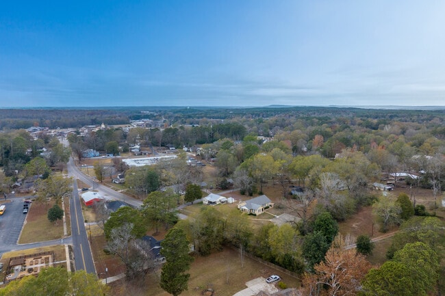 Casas Alquiler en Columbiana, AL
