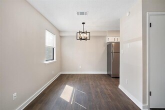 200 Concho St in Lockhart, TX - Building Photo - Building Photo