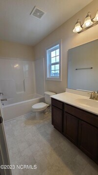 182 Moonstone Ct photo'