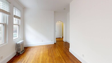 1522 Gough St in San Francisco, CA - Foto de edificio - Building Photo