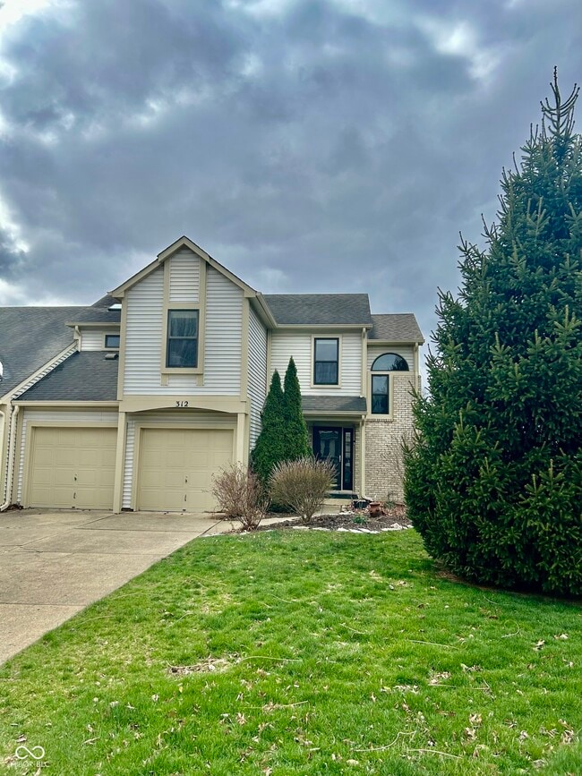 property at 312 Carriage Ln