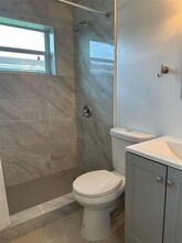 5701 SW 27th St-Unit -2 in West Park, FL - Building Photo - Building Photo