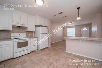 230 Private Rd 8419, Unit 4 in Van, TX - Building Photo - Building Photo