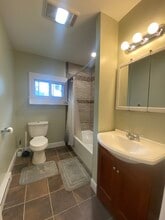 28 Plum St in Warren, PA - Building Photo - Building Photo