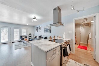 8001 Briarwood Ln in Austin, TX - Building Photo - Building Photo