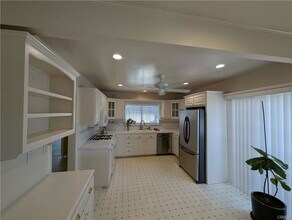 8937 Monogram Ave in Los Angeles, CA - Building Photo - Building Photo