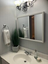 3523 Horizon Lake in San Antonio, TX - Building Photo - Building Photo