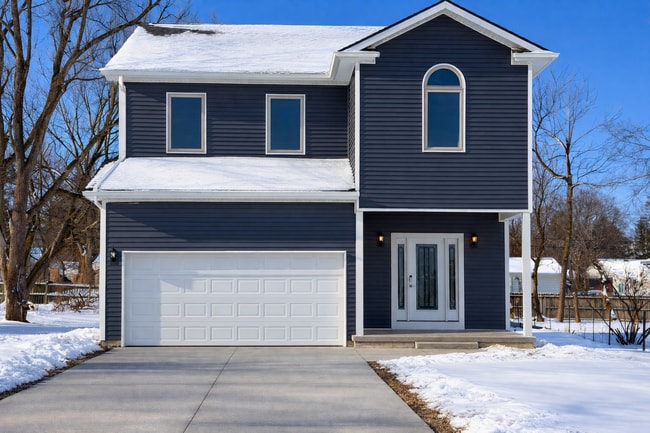 property at 3455 La Salle Dr