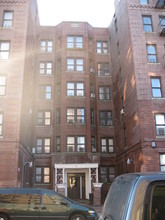 80 Clarkson Ave in Brooklyn, NY - Foto de edificio - Building Photo