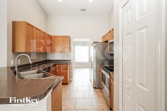 211 Grouper Ct in Kissimmee, FL - Foto de edificio - Building Photo