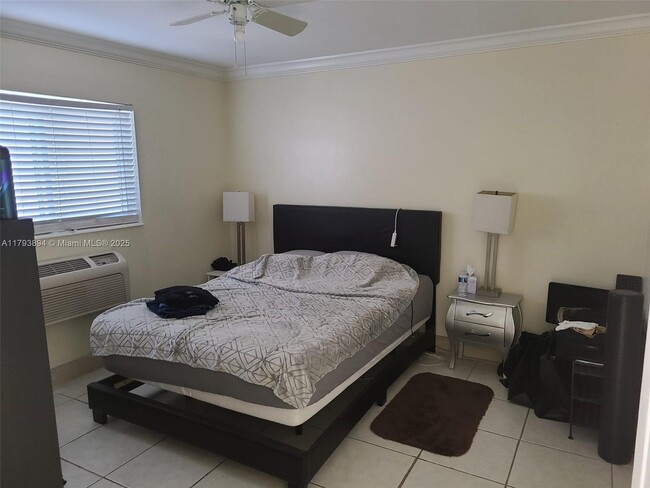 property at 8509 Crespi Blvd