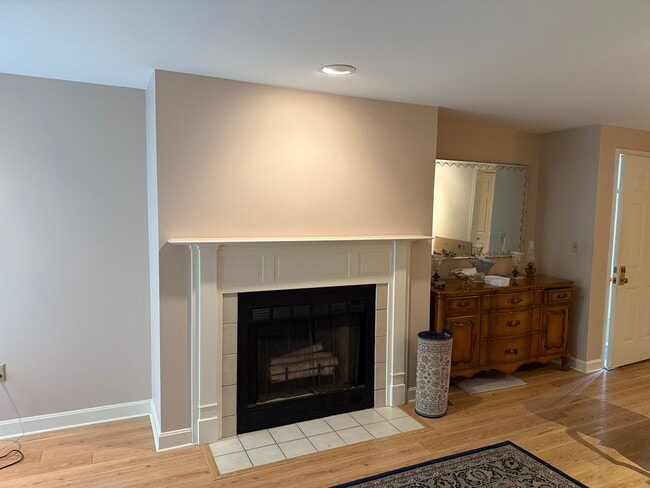 property at 36 Essex Green Ln