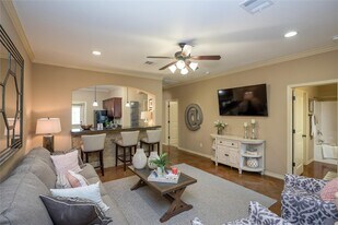 3208 Cullen Trail in College Station, TX - Building Photo