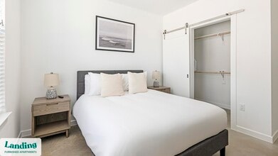 5511 Caprock Smt Dr, Unit 1213 in Bee Cave, TX - Foto de edificio - Building Photo