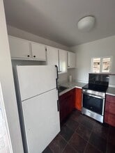 934 Kuialua Pl, Unit Studio Apartment #4 in Lahaina, HI - Building Photo - Building Photo