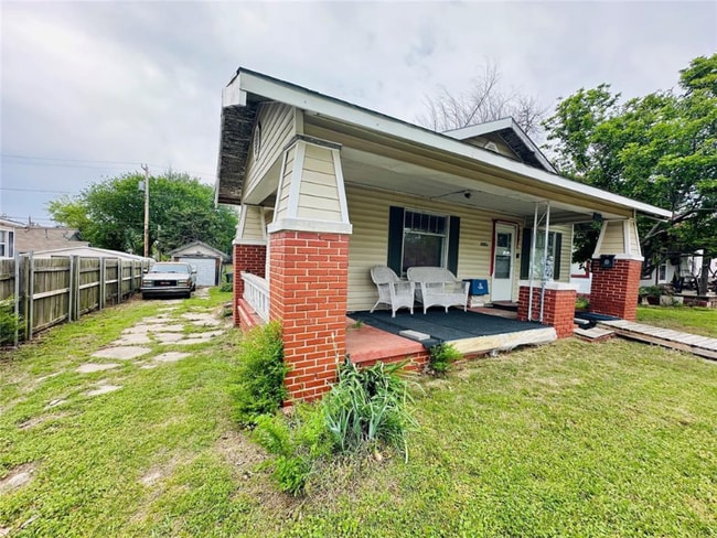 1204 N Beard Ave in Shawnee, OK - Building Photo - Building Photo