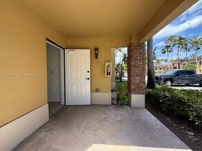 940 NE 33rd Terrace in Homestead, FL - Building Photo - Building Photo