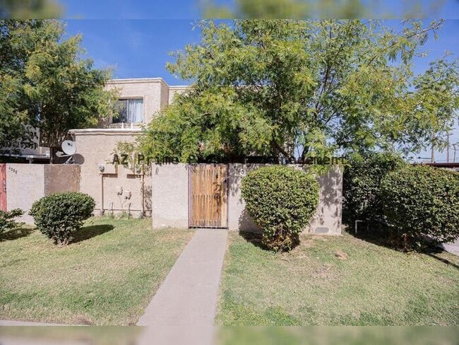 4260 N 67th Dr in Phoenix, AZ - Building Photo - Building Photo
