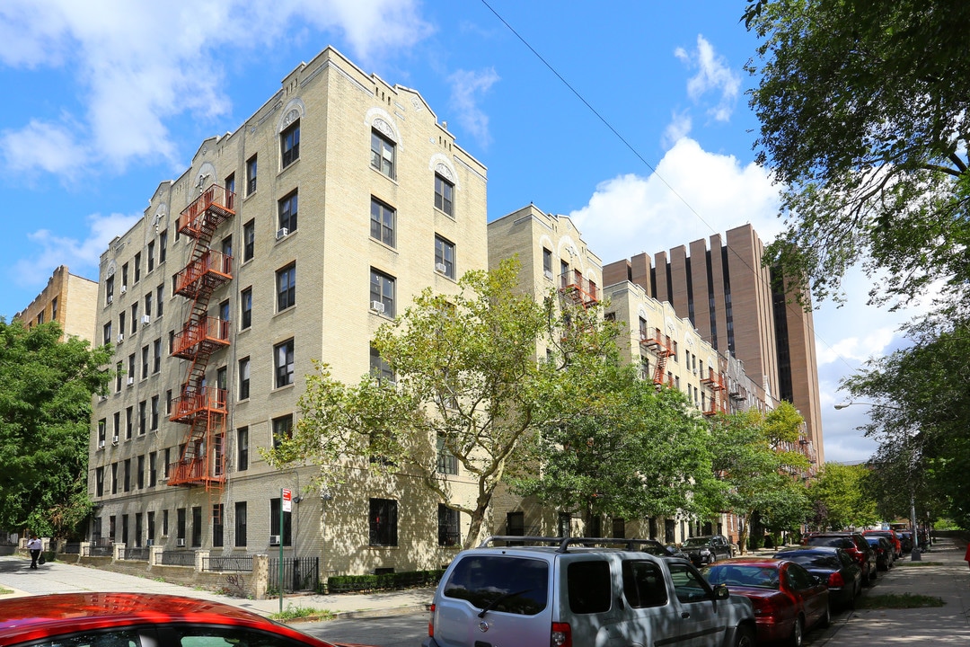 20 LAUREL HILL TER in New York, NY - Foto de edificio