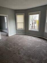 223 Robie St E in St. Paul, MN - Building Photo - Building Photo