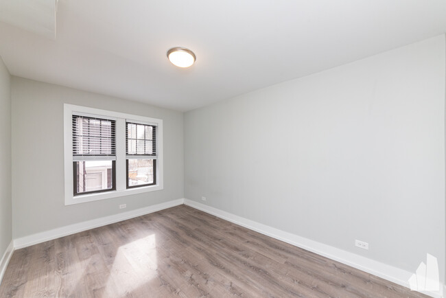 1128 Maple, Unit B3 in Evanston, IL - Building Photo - Building Photo