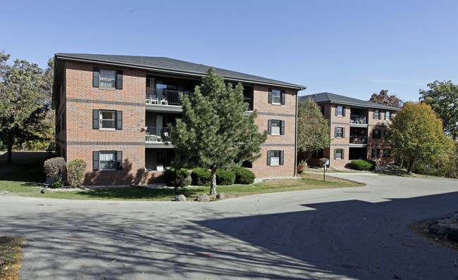 Wellington Heights in Madison, WI - Foto de edificio - Building Photo