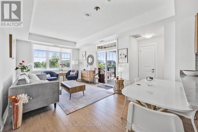 property at 275-275 Roxton Rd