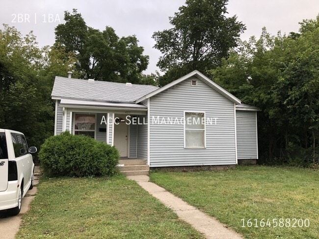 property at 427 Leonard St NE