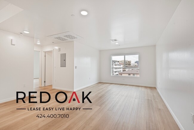 property at 218 S Occidental Blvd