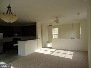 43920 Hickory Corner Terrace in Ashburn, VA - Building Photo - Building Photo