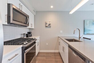 244 Hanover St in Boston, MA - Building Photo - Building Photo