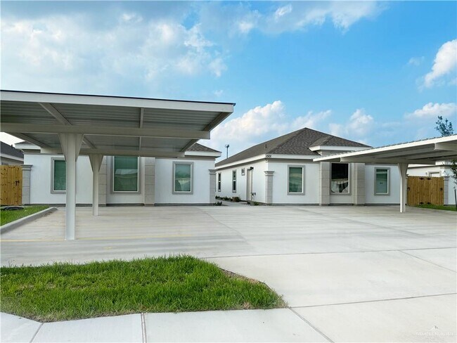 7802 N 58th St in Mission, TX - Building Photo - Building Photo